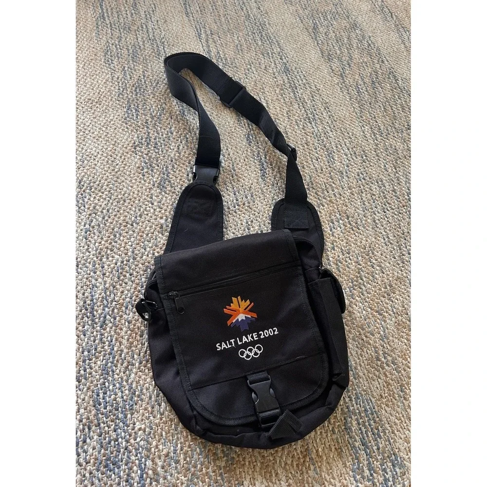 Officially Licensed Salt Lake 2002 Olympics Black Shoulder Bag Adjustable